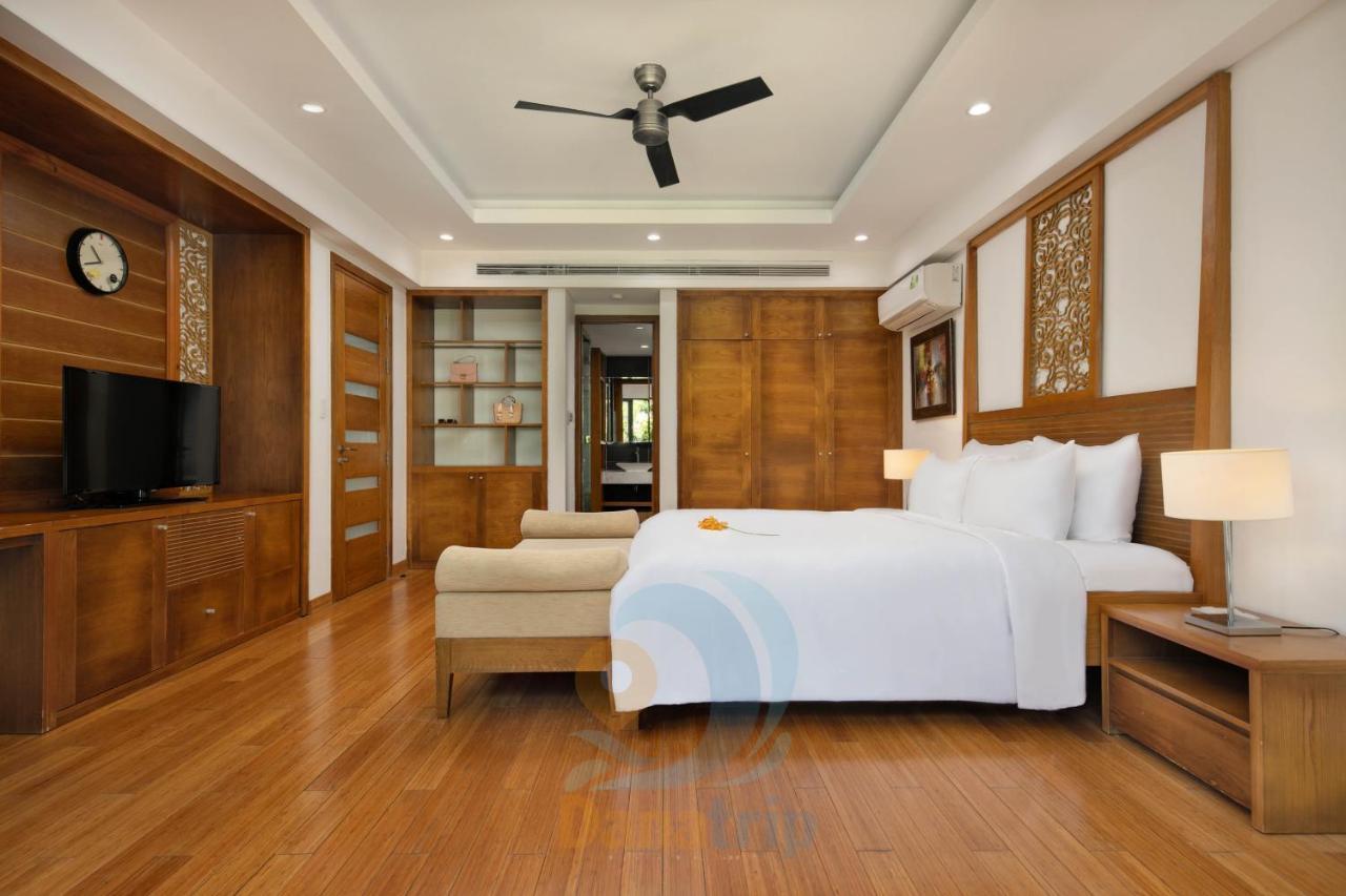 Deluxe Ocean Villa Along The Beach Da Nang Exterior foto