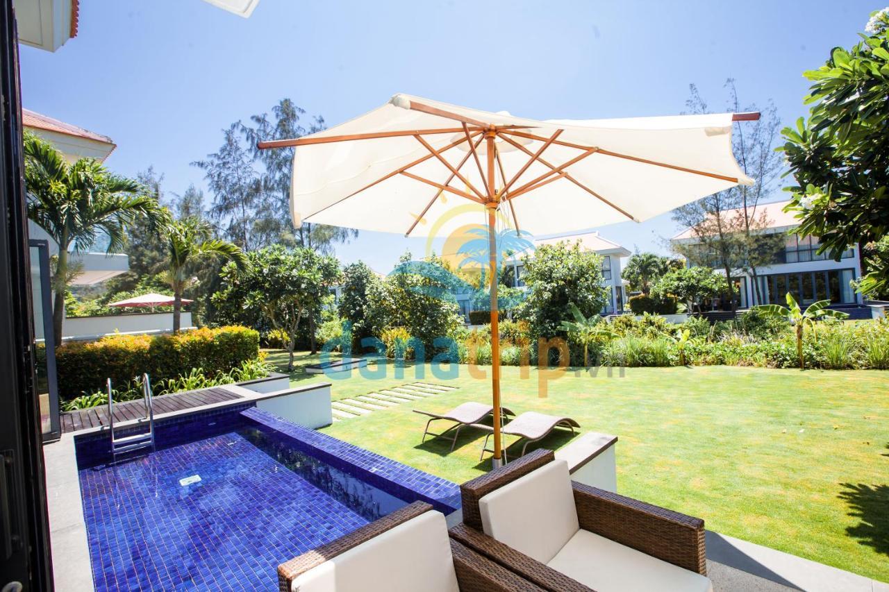Deluxe Ocean Villa Along The Beach Da Nang Exterior foto